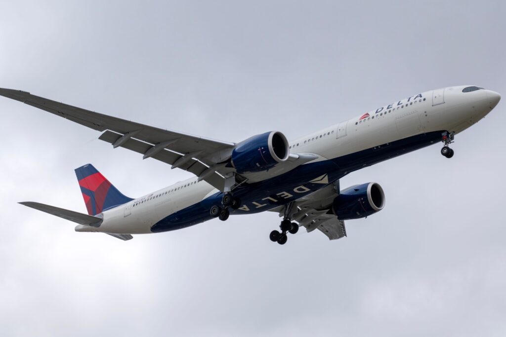 delta ends maf flights